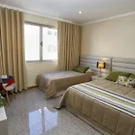 Centre *