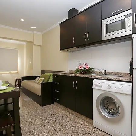Centre Apartment *