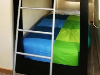 Apartment Centre *